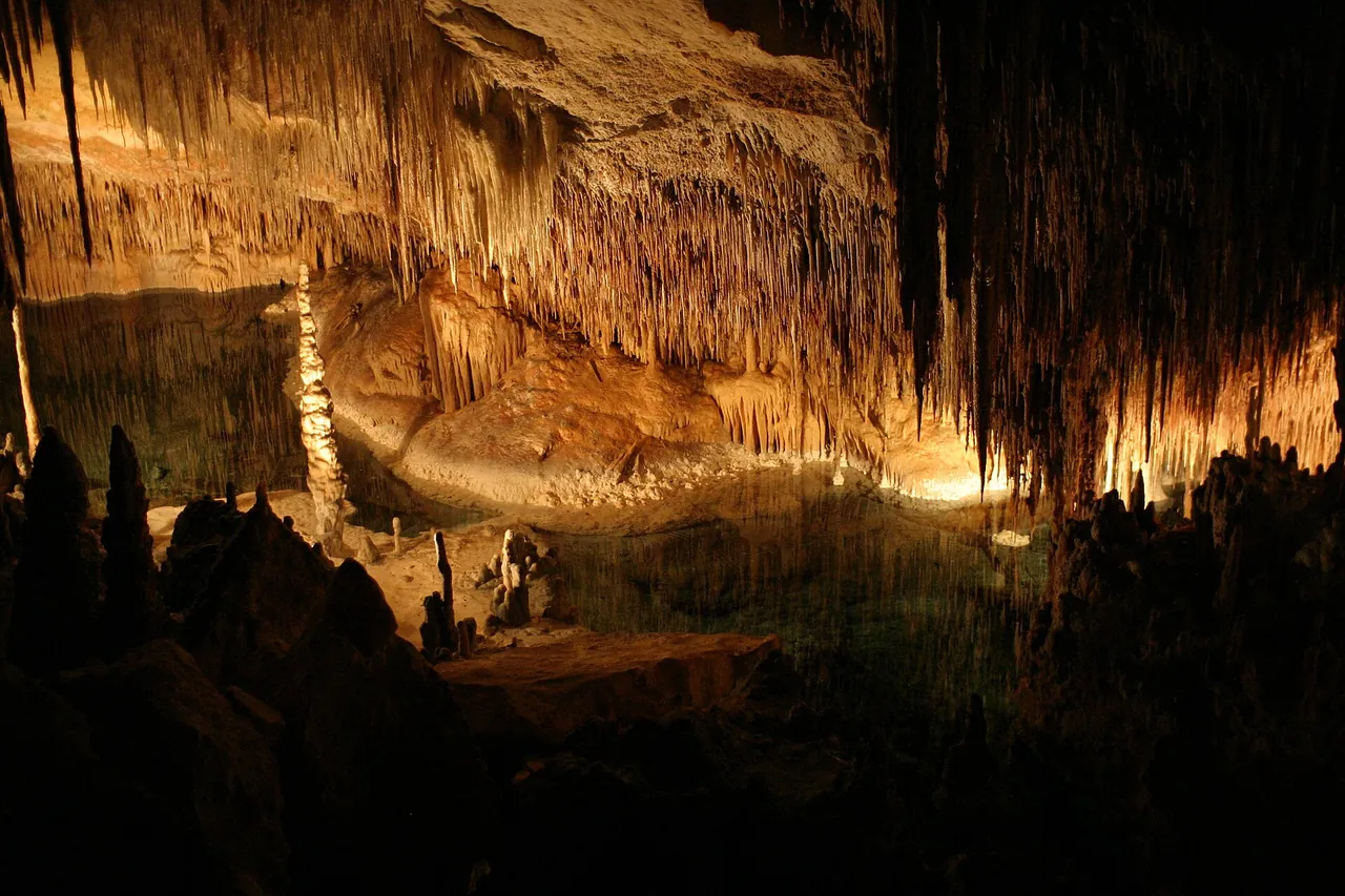 Coves del Drach (Drachenhöhlen), Foto