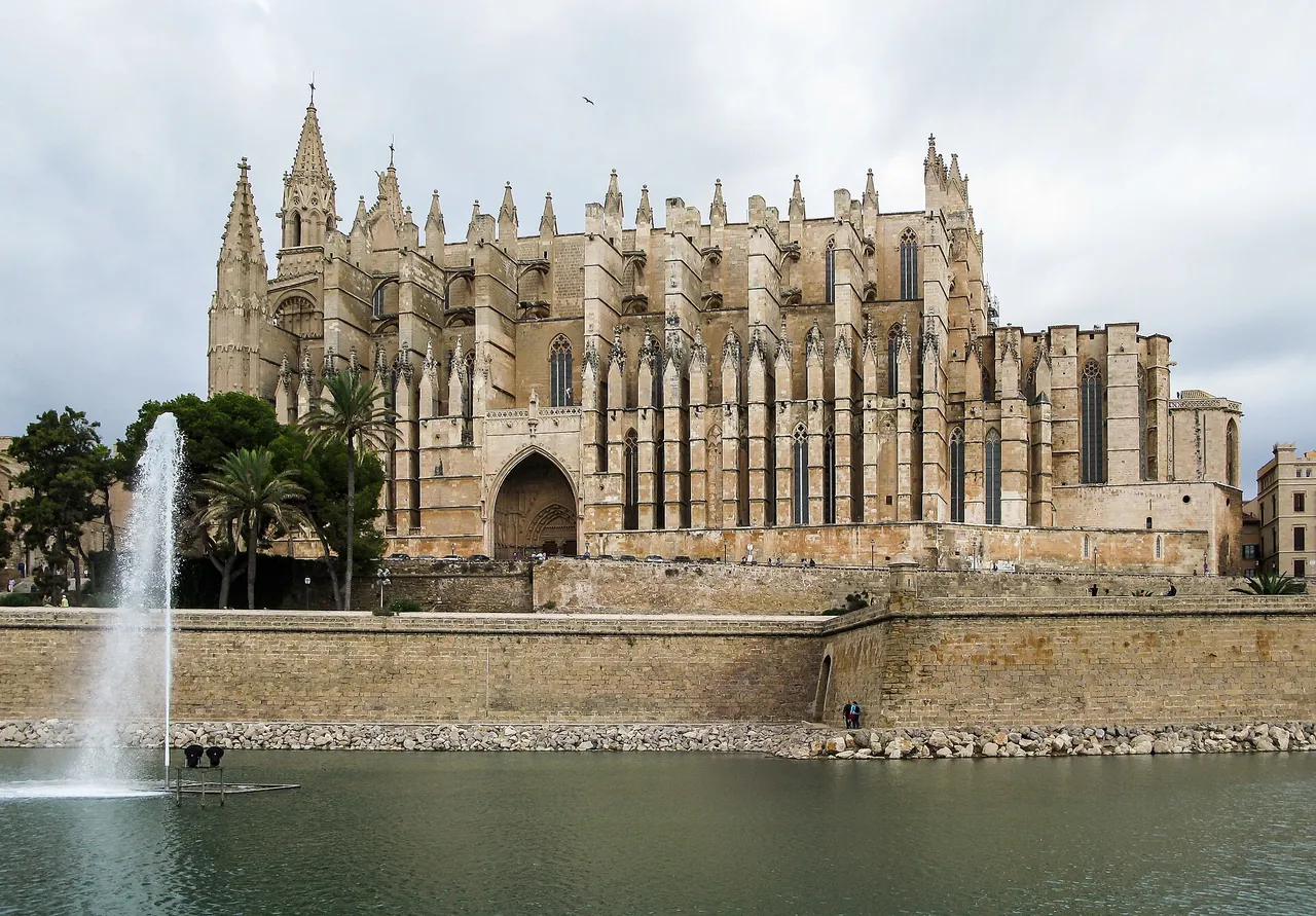 Katedra La Seu i stare miasto Palmy, zdjęcie